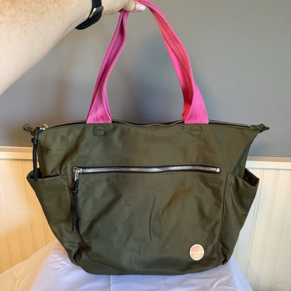 shortyLOVE Tillie Medium Nylon Tote Bag Purse Shoulder Bag Army Green Pink EUC